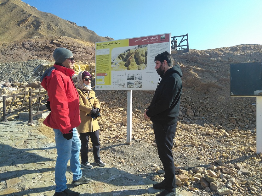 بازدید مدیر گردشگری سازمان منطقه آزاد ارس و مشاور ارشد ژئوپارک ارس از ژئوسایت های ژئوپارک ارس