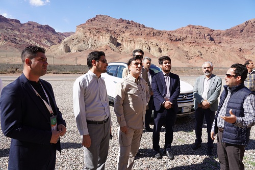 بازدید میدانی مدیرعامل منطقه آزاد ارس از ژئوسایت های ژئوپارک ارس