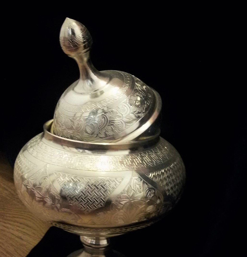 صنایع‌دستی(حکاکی روی فلزات)