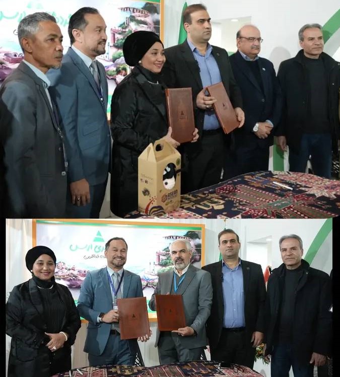 امضای تفاهمنامه در نمایشگاه گردشگری تهران - 24 بهمن 1403