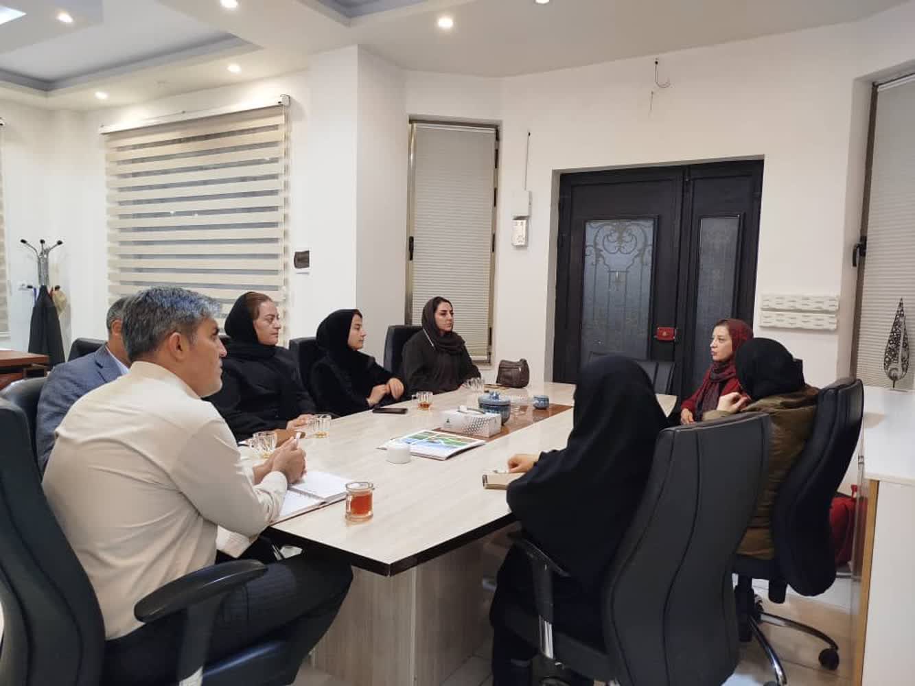 شروع فعالیت مربیان ژئوپارک جهانی ارس جهت آموزش مفاهیم ژئوپارک در مدارس محدوده ژئوپارک ارس.